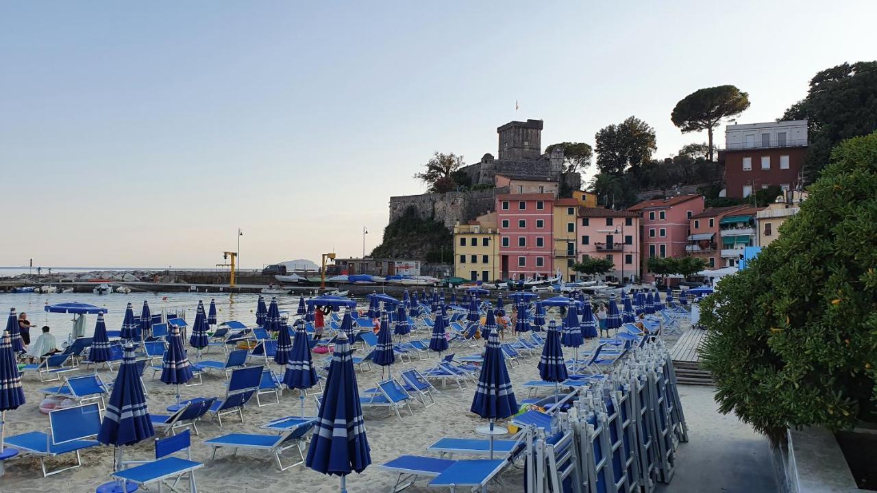 Comodo Al Mare Lerici Kültér fotó